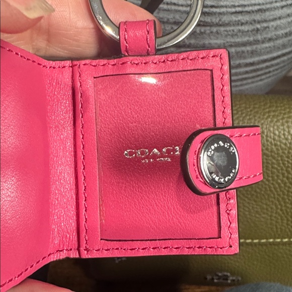 Coach 2016 Vibrant Keychain Pictureframe - Picture 5 of 9